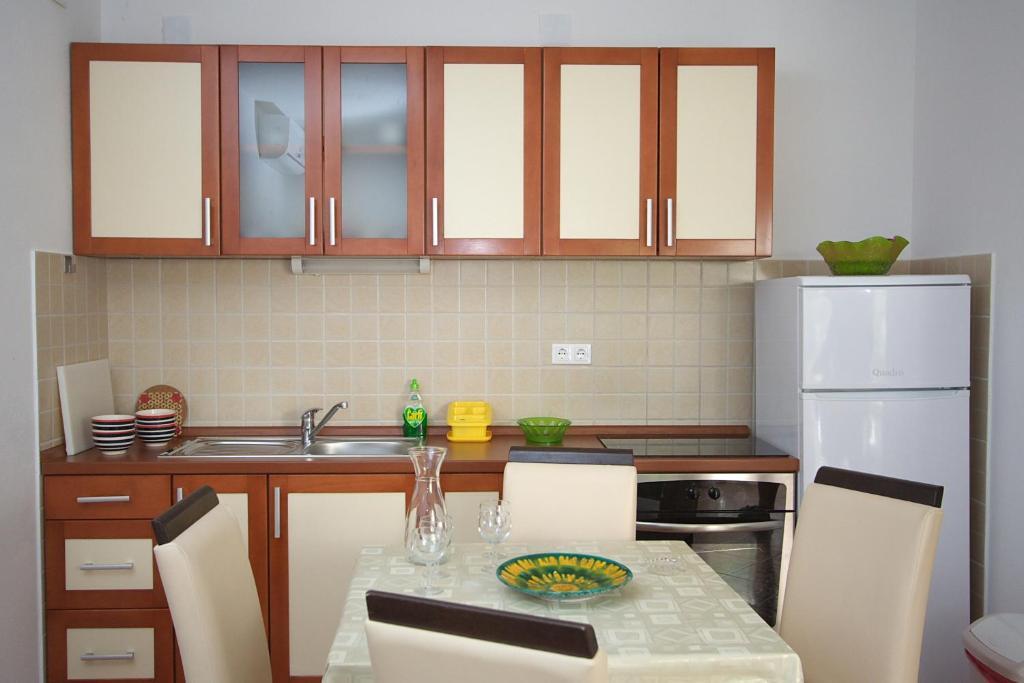 Apartment Apartments Novalja