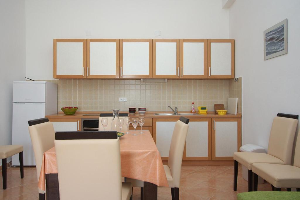 Apartment Apartments Novalja Novalja