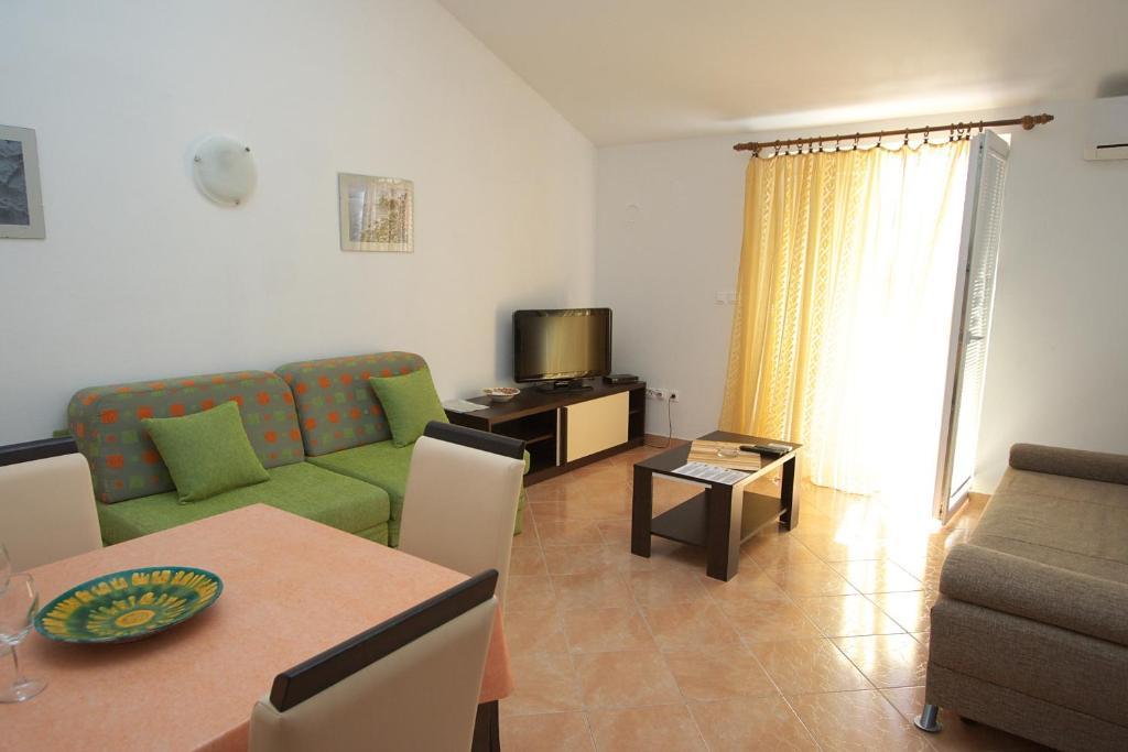 Apartments Novalja Novalja