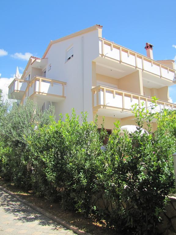 Apartments Novalja Apartment