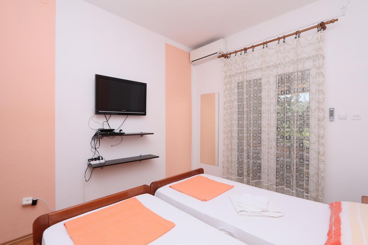 Apartments Novalja